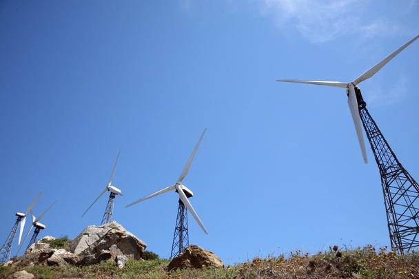 Moinhos de vento Tarifa
 - Foto, Imagem