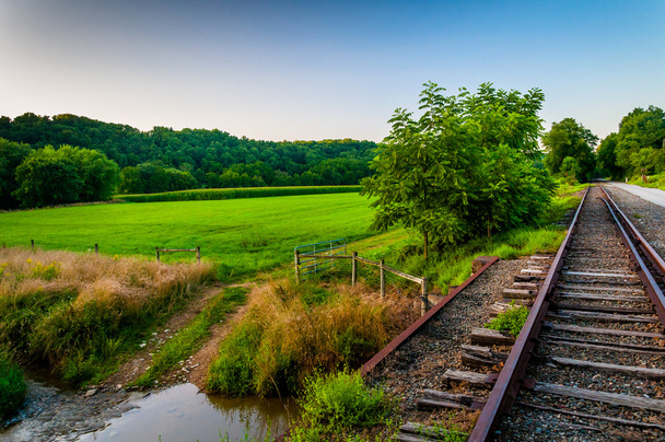Farm and creek along railroad tracks in Southern York County, PA - 写真・画像