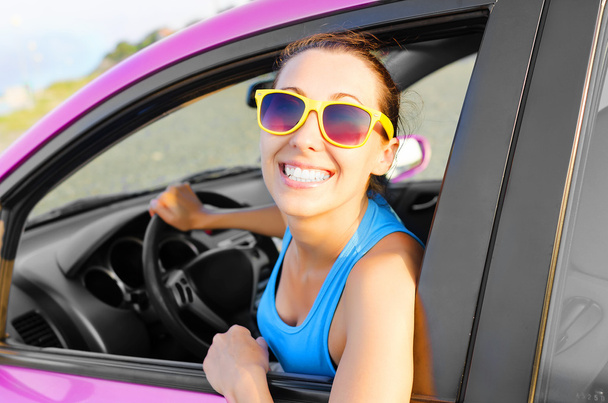 Автомобилист счастлив
 - Фото, изображение