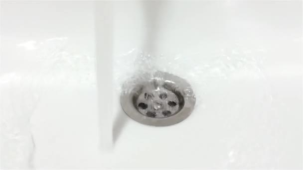 Kylpyhuoneen hana
 - Materiaali, video