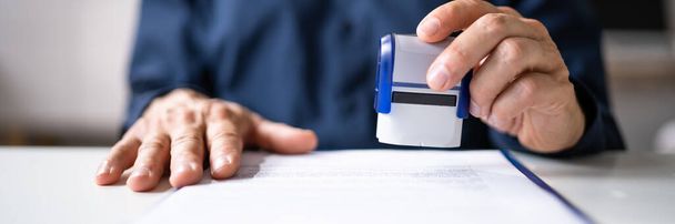 Public Notary Contract Document Stamp And Permit Approve - Zdjęcie, obraz