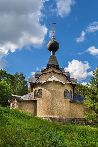Igreja do Espírito Santo em Talashkino, Rússia - Foto, Imagem