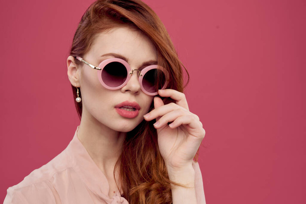 pretty woman sunglasses modern style charm pink background - Photo, image