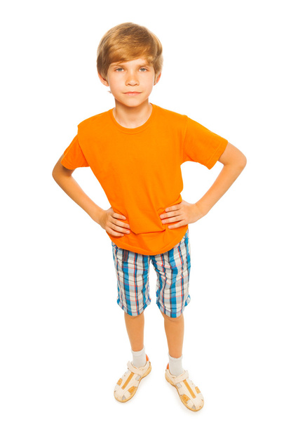Boy in orange shirt - Fotoğraf, Görsel