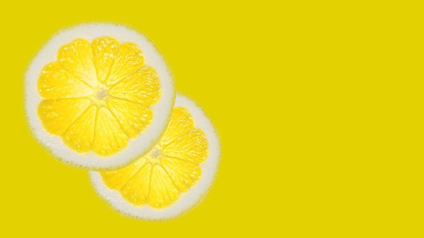 citron a citrusy s kapkami šťávy - Fotografie, Obrázek