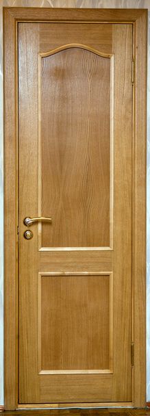 Porta, a porta coberta com folheado de carvalho
 - Foto, Imagem