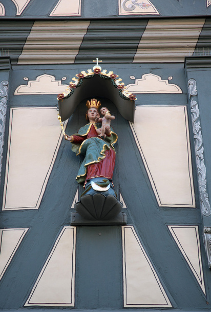 Virgen con el Niño Jesús
 - Foto, imagen
