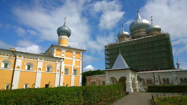 Valday Ancient historical building of orthodox church cathedral in Russia, Ukraine, Belorus, Slavic people faith and beleifs in Christianity - Zdjęcie, obraz