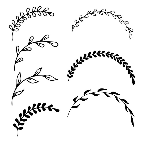 Set di rami d'albero scarabocchiati disegnati a mano con foglie su sfondo bianco - Vettoriali, immagini