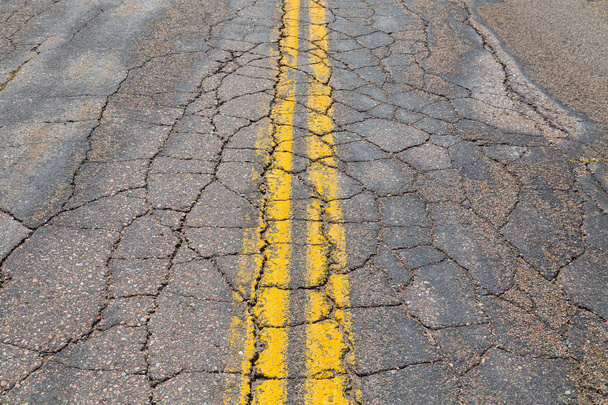 Cracked Road - Photo, Image
