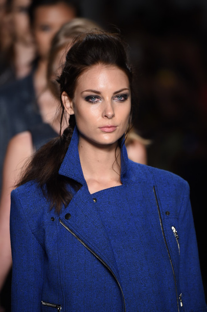 Models walk the runway finale at Marissa Webb during Mercedes-Benz Fashion Week Spring 2015 - Foto, Bild