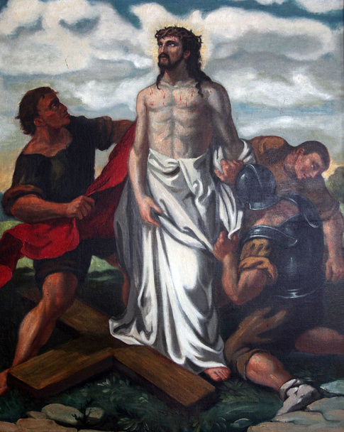 10e staties van de kruisweg, Jezus is ontdaan van zijn klederen - Foto, afbeelding