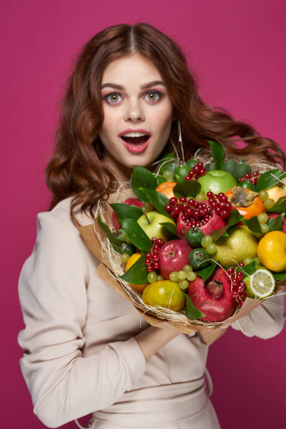 cheerful woman fashionable hairstyle bouquet of flowers decoration isolated background - Foto, imagen