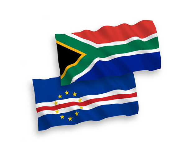 Nemzeti vektor szövet hullám zászlók Köztársaság Cabo Verde és Dél-afrikai Köztársaság elszigetelt fehér alapon. 1-2 arányú. - Vektor, kép