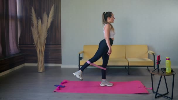 Home Fitness Workout für Gesundheit und gutes Aussehen - Filmmaterial, Video