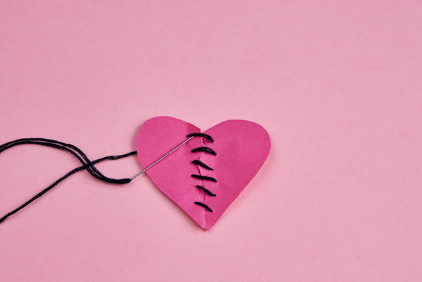 valentines paper heart romance holiday pink background - Fotoğraf, Görsel