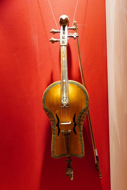 Országos húros hangszer és kézzel készített xilofon kiállítás - Fotó, kép