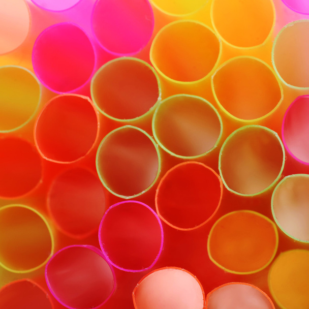color straws - Фото, изображение