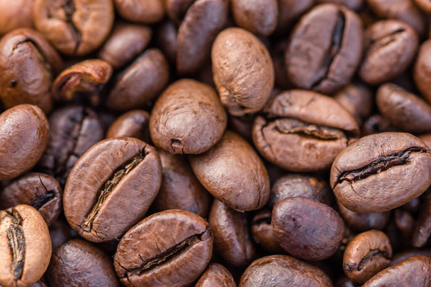 A closeup shot of aromatic Arabica coffee beans - Valokuva, kuva