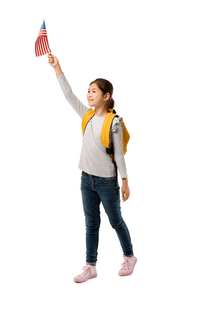Alumno de la escuela de idiomas con bandera de Estados Unidos sobre fondo blanco - Foto, Imagen