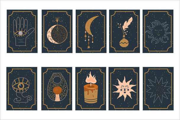 A misztikus asztrológia mágikus kártyákat állított a csillagos háttér ezoterikus tárgyakra és szimbólumokra.Hold és nap, talizmánok, amulettek és egy kéz a jövő tisztánlátásához. Vektoros illusztráció lapos stílusban. - Vektor, kép