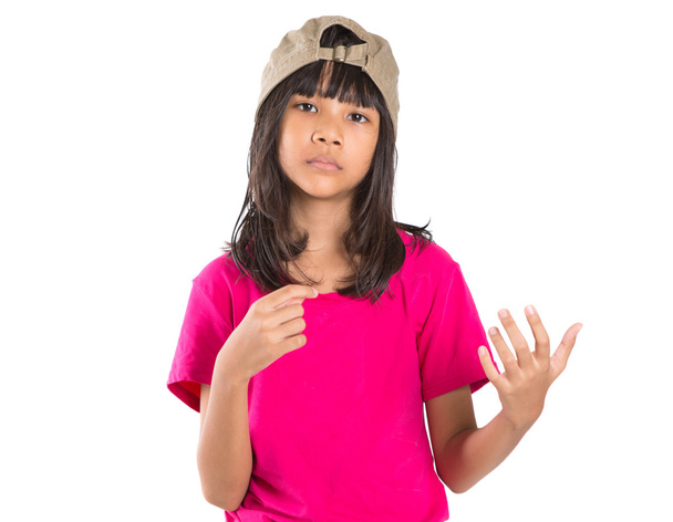 молодий предподростковий Азіатська дівчина з кришкою - Фото, зображення