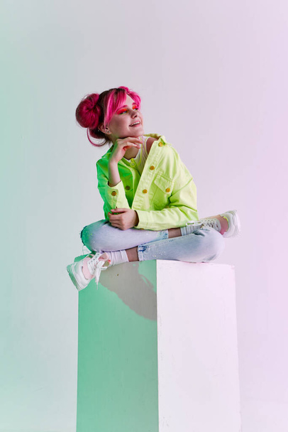 glamorous fashionable woman with pink hair posing hipster neon - Fotoğraf, Görsel