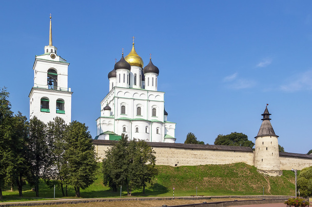 O Krom em Pskov, Rússia
 - Foto, Imagem