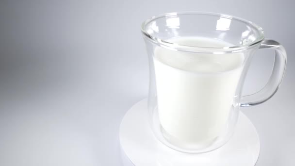 Hete melk, Korte video clip - Video