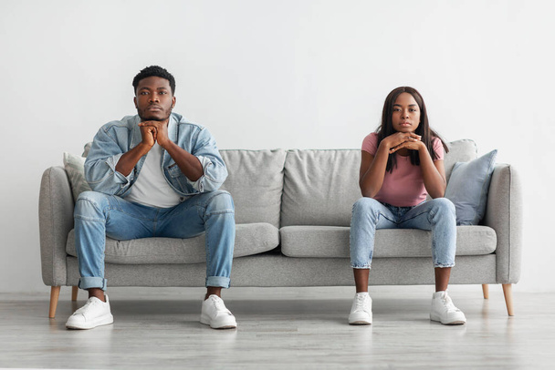 Young married black couple ignoring each other after having fight - Foto, imagen