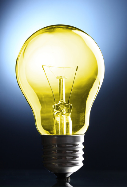 Color light bulb - Foto, afbeelding