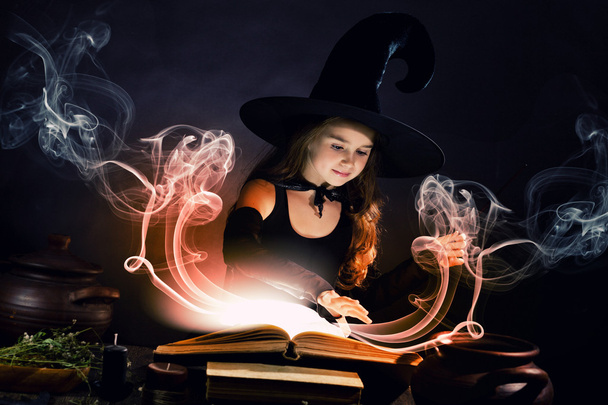 Halloween witch - Zdjęcie, obraz