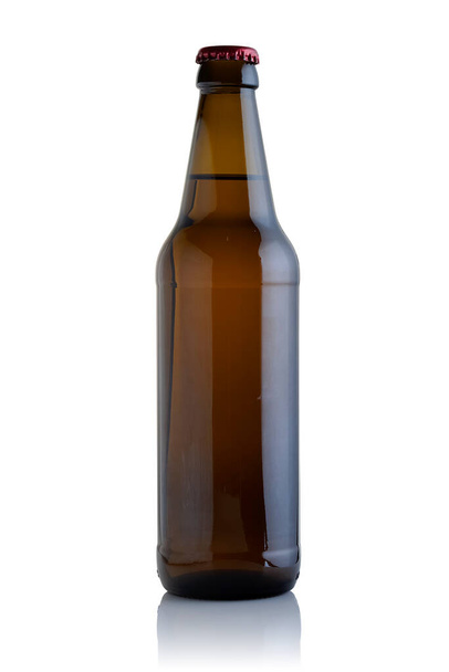 Glass bottle with beer on a white background. - Fotoğraf, Görsel
