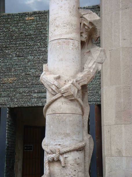 esculturas en la fachada de la Sagrada Familia, Barcelona - Foto, Imagen