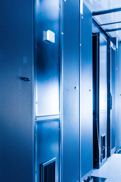 racks de data center e servidor de armazenamento de dados - Foto, Imagem