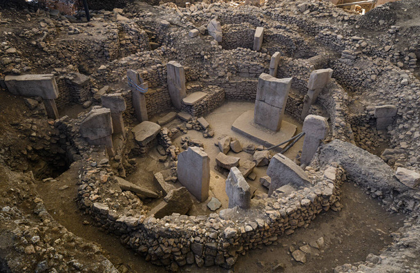 GobekliTepe Sanliurfassa, Turkissa. Gobekli Tepen muinainen paikka on maailman vanhin temppeli. Unescon maailmanperintökohde. - Valokuva, kuva