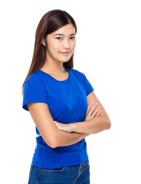 Donna asiatica con le braccia incrociate
 - Foto, immagini