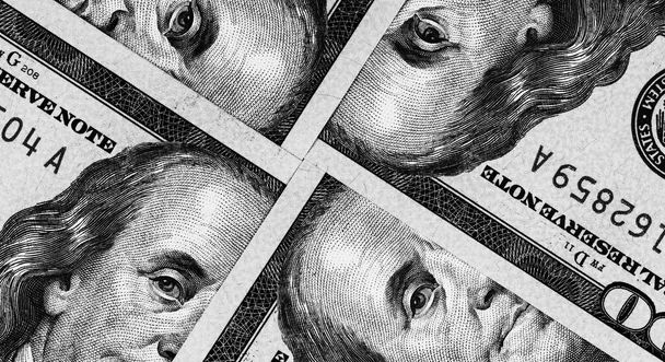 100 amerykańskich banknotów - Zdjęcie, obraz