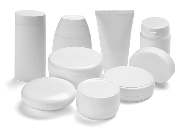 bílá krém kontejner sklenice krása zvlhčovač trubice mýdlo - Fotografie, Obrázek