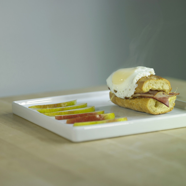 sándwich de huevo
 - Foto, Imagen
