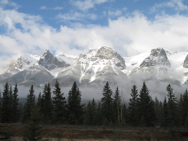 Snow Capped Mountain Range - Photo, Image