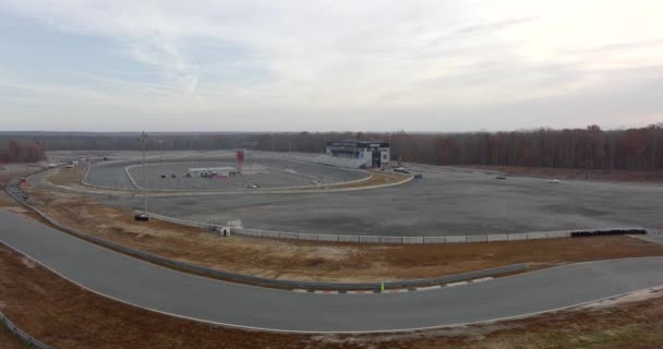  Aerial 5k drone video Dominion Nascar Raceway Woodford VA USA - Materiał filmowy, wideo