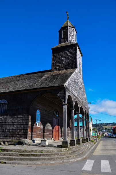 чудова кольорові та дерев'яні церкви, острів Чилое, Чилі - Фото, зображення