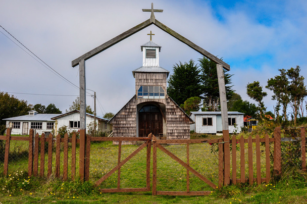 nádherné barevné a dřevěné kostely, ostrov chiloe chile - Fotografie, Obrázek