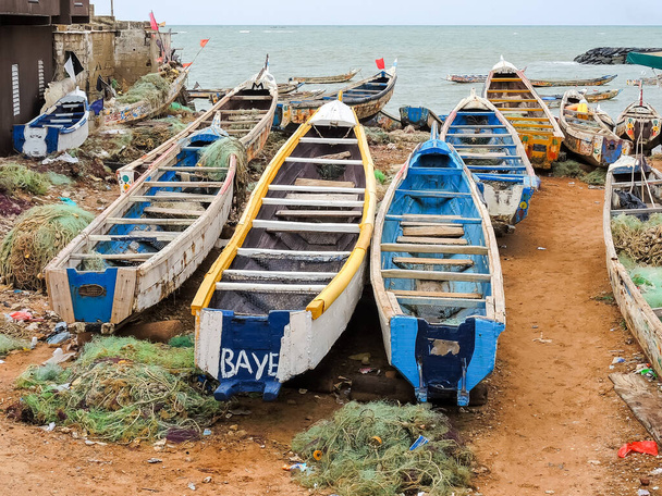 Cayucos Afrikan rannikolla Senegalissa - Valokuva, kuva