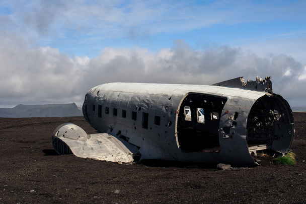 Крушение военного самолета США
 - Фото, изображение