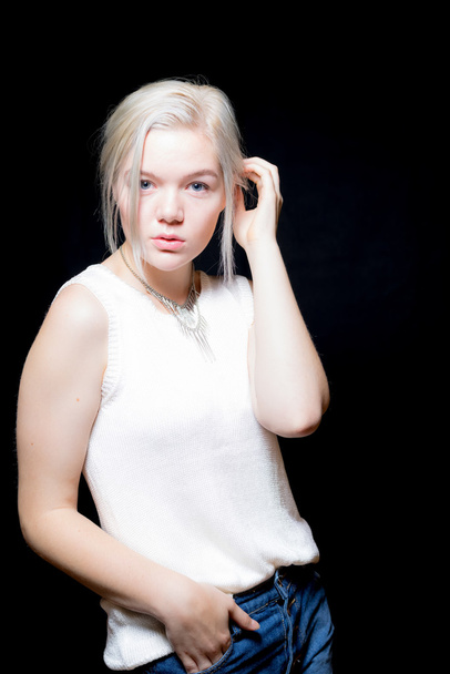 Genç relateable beyaz kadın - Fotoğraf, Görsel