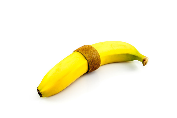 Banana and kiwi stiched up together - Fotografie, Obrázek
