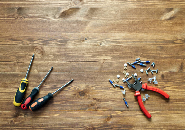 tools on the table, time to refurbish - Fotoğraf, Görsel