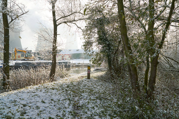 Cesta po řece v zimě     - Fotografie, Obrázek